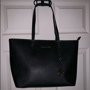 Michael Kors tote